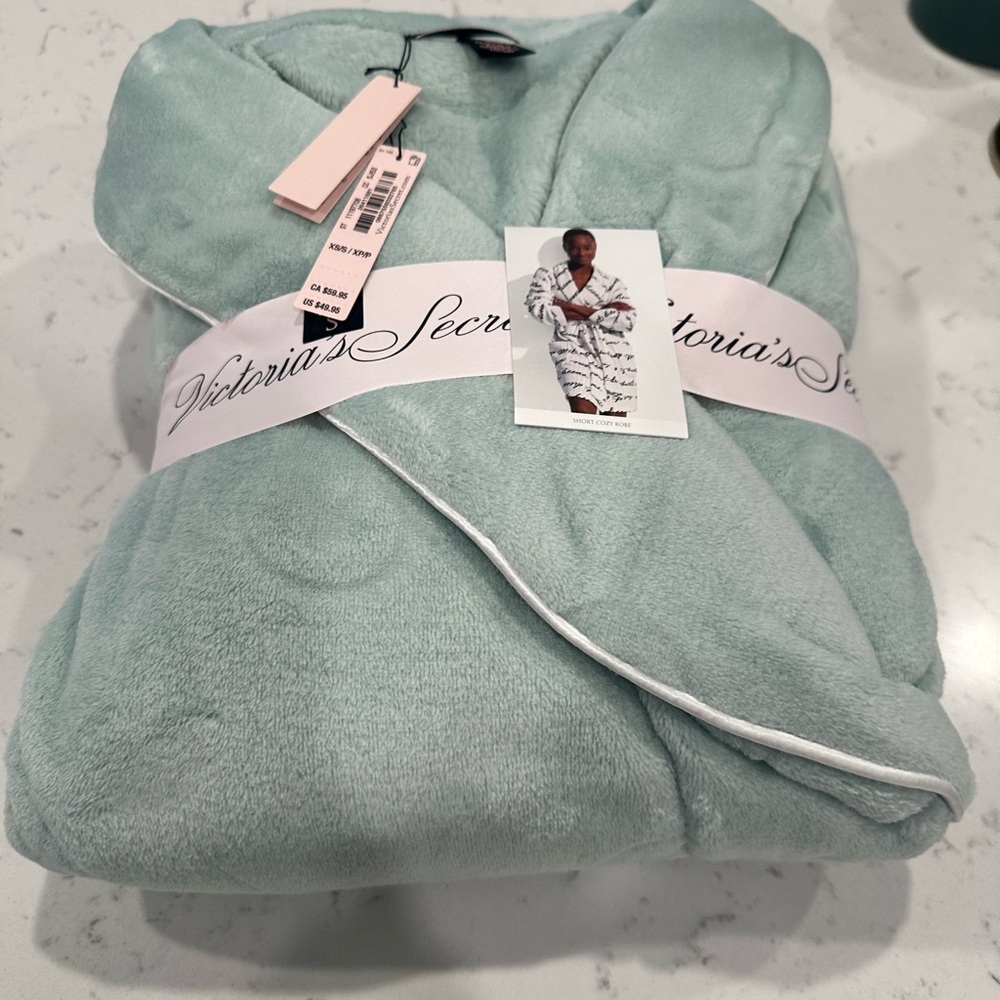 Victoria's Secret Soft Green Plush Robe
